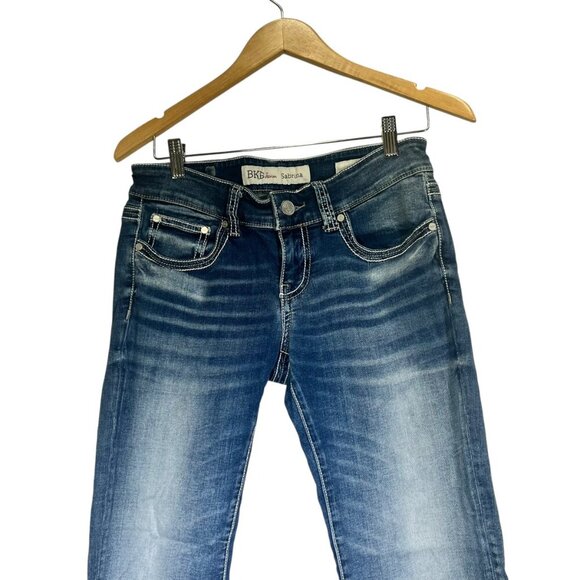 BKE Jeans Sabrina Women's Size 28 Cropped Straight Leg Medium Wash Low Rise - Picture 6 of 8